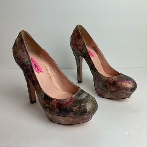 Betsey Johnson Ditan Platform Pumps Women's Size 9.5 Heels Corset Watercolor